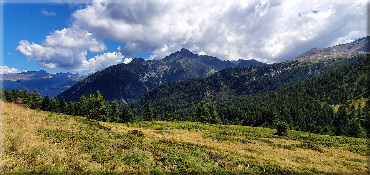 foto Dai Laghi di Rocco al Passo 5 Croci